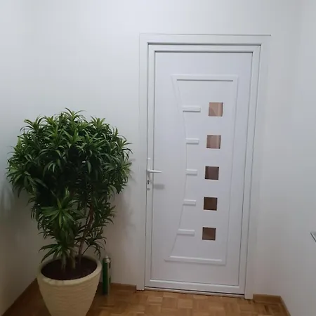 Nikola Tesla Apartman