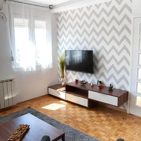 Apartman Nikola Tesla *
